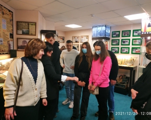 Студенты ФЭУ посетили музей истории налоговой службы