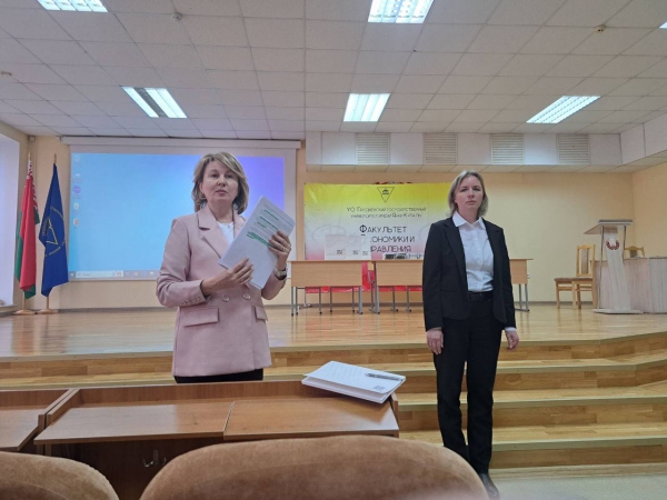 photo_5217503705882626956_y