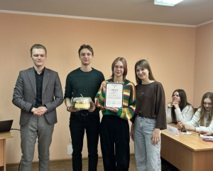 Студенты факультета экономики и управления заняли 1 место в квизе "Купаловская наука"